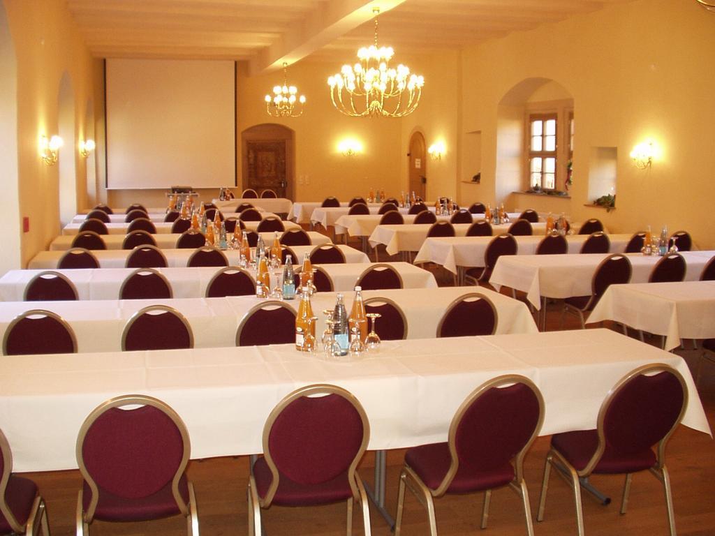Wyndham Garden Quedlinburg Stadtschloss מתקנים תמונה